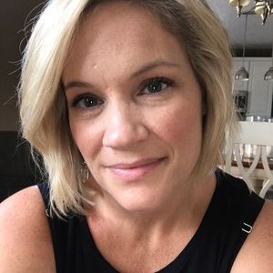 Meet your Posher, Jenn